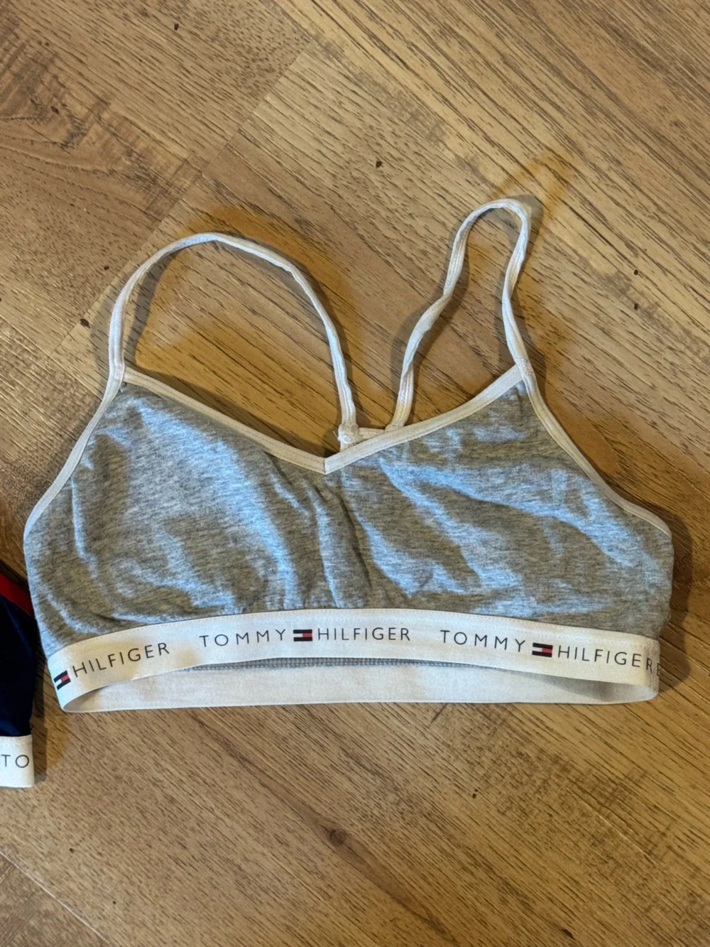Tommy Hilfiger Girls 3 Pack Bralette Set Size L 12/14 Cotton Logo Band